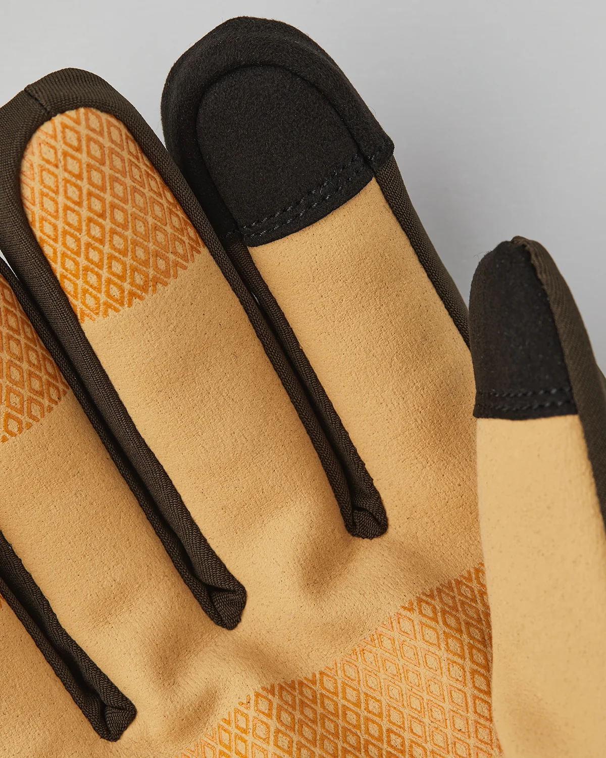 CZone Contact Glove - 5 finger - Dark forest - Image 2