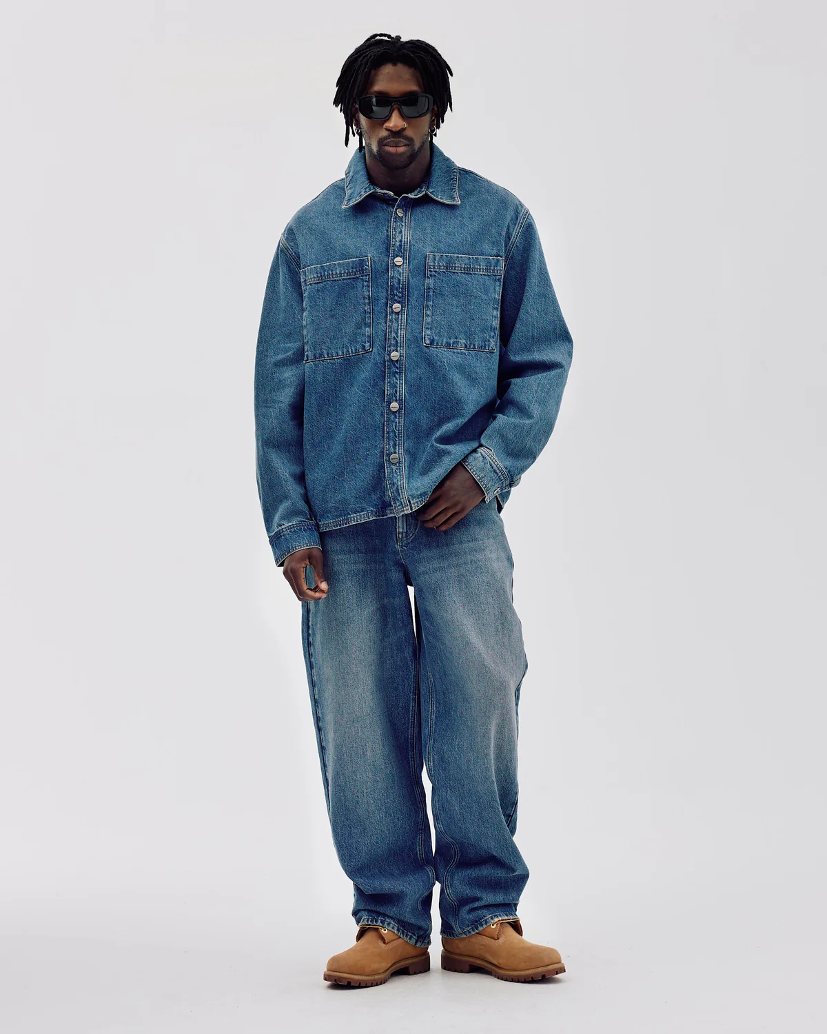Loose Fit Jeans - Image 3