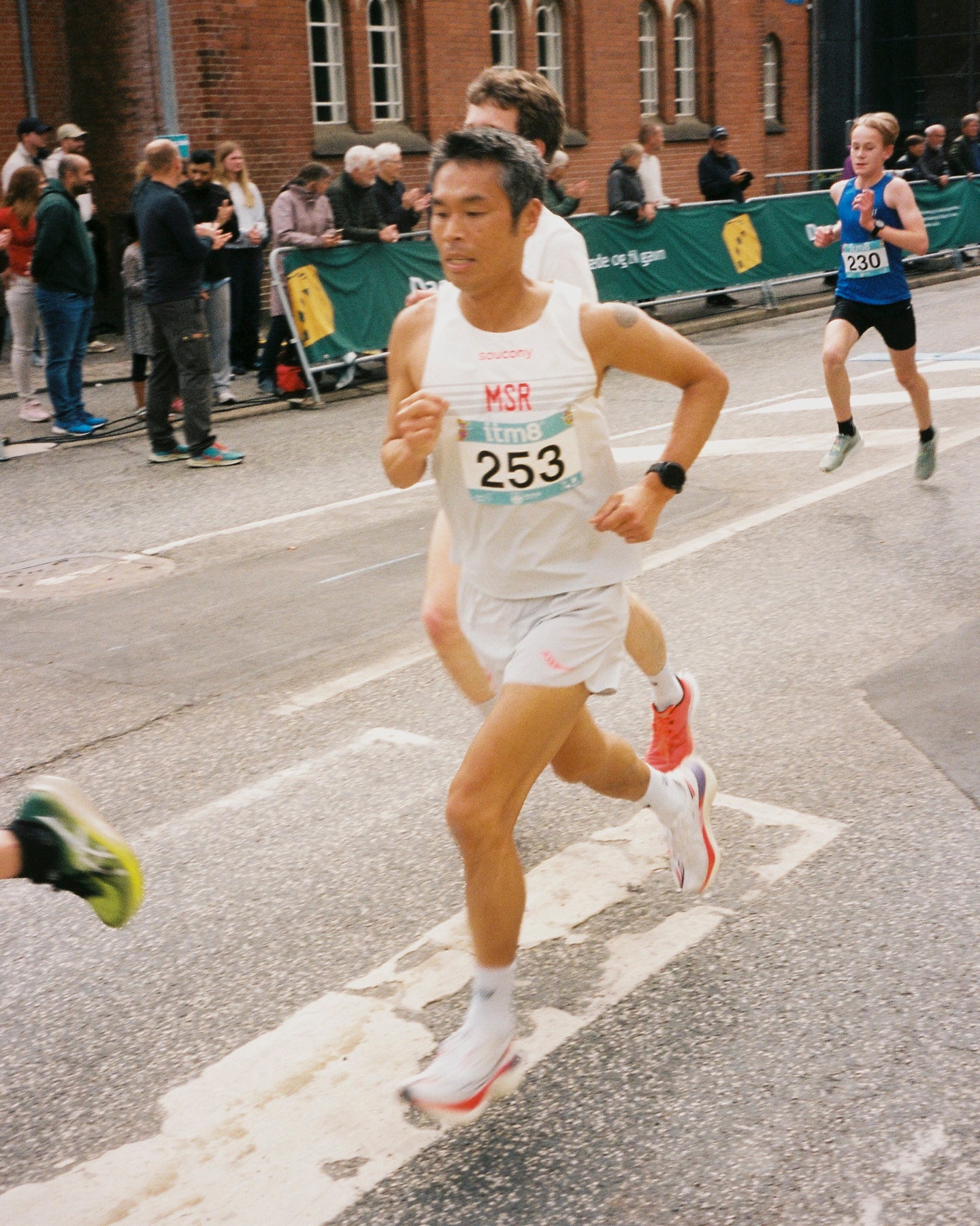 M Kinvara 3" Short - Cloud - Image 5