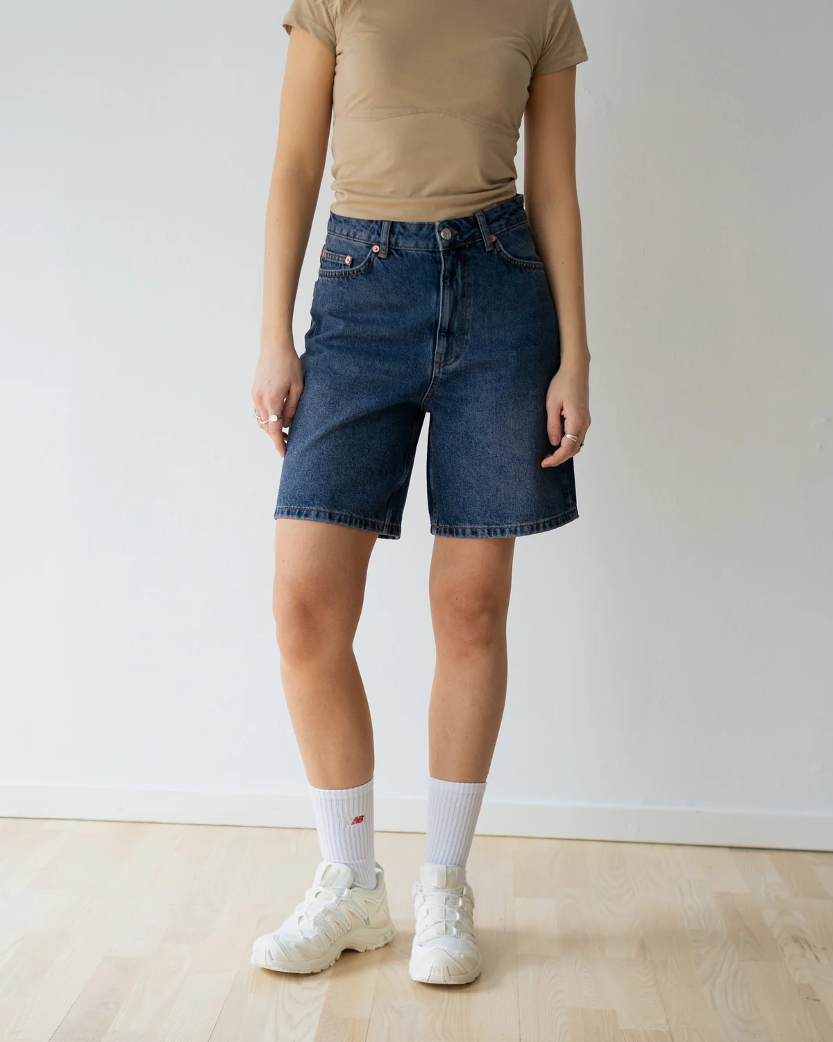 Maggie 90s Rinse Shorts - Image 4