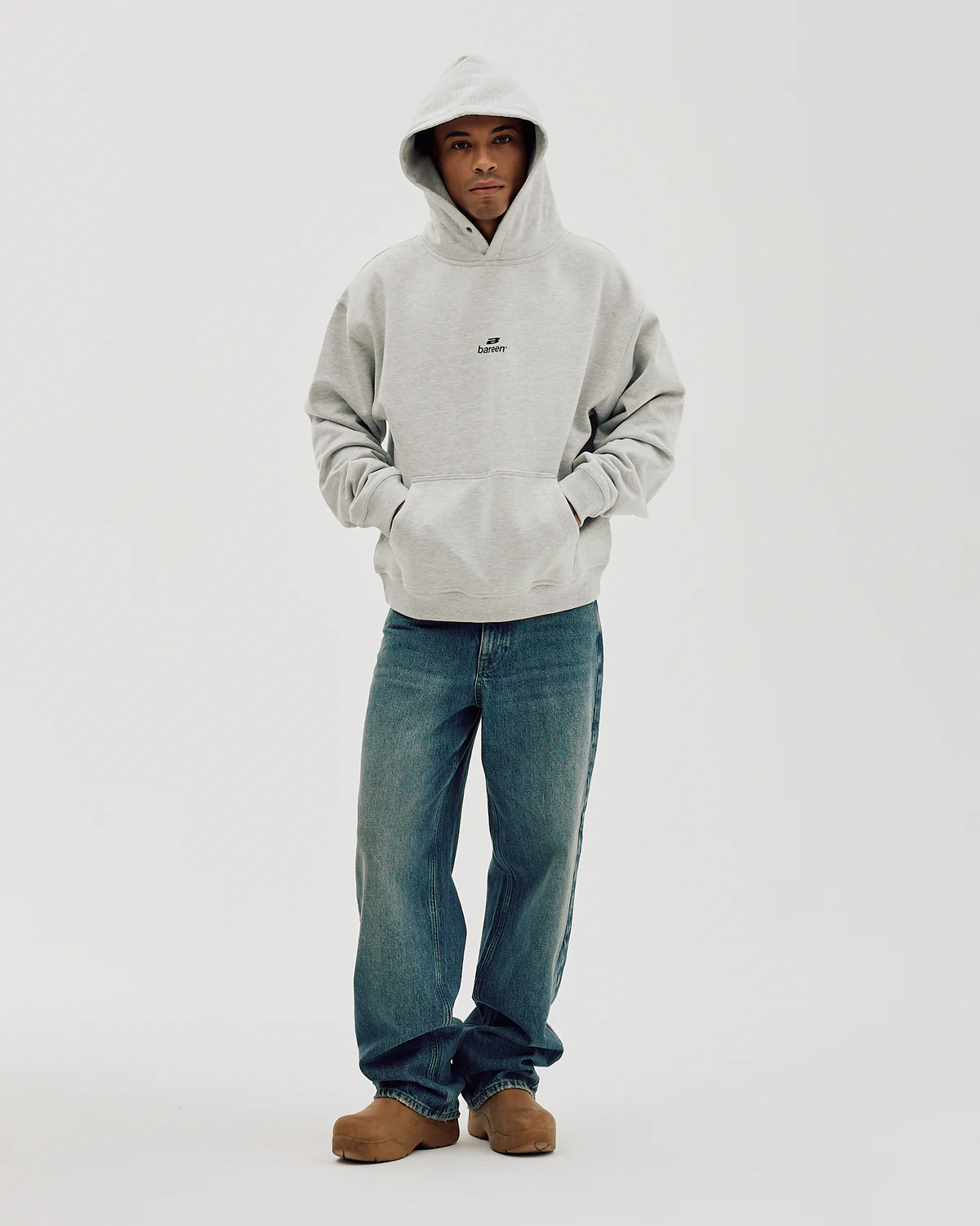 Oversized Hoodie Logo 2.0 - Image 5