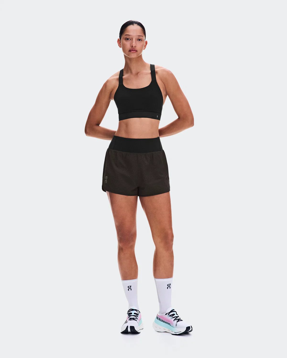 Performance Volt Shorts Women - Image 2