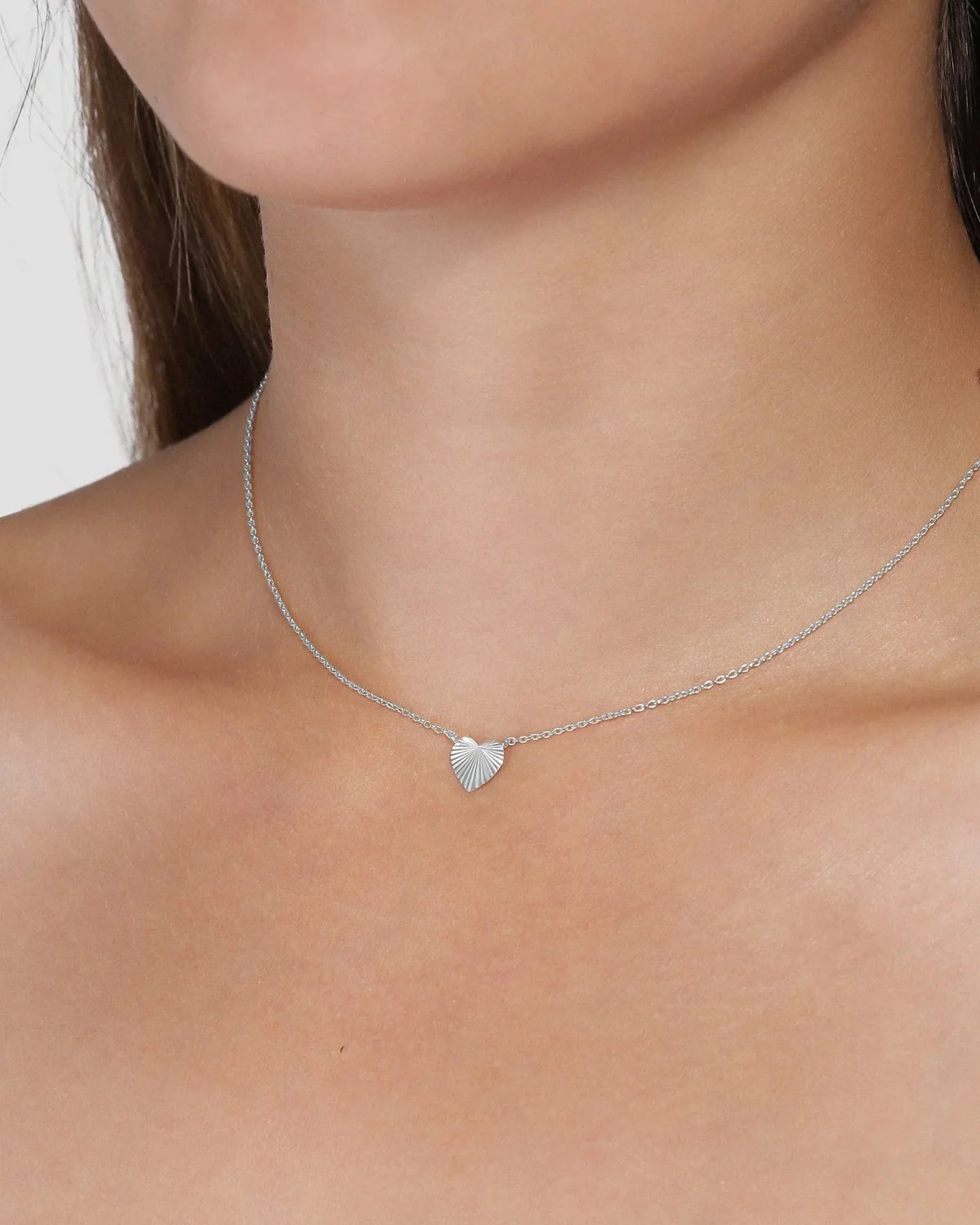 Reflection Heart Necklace - Image 3