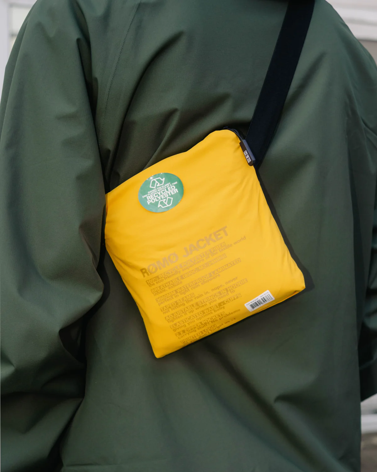 Rømø LW Rain Jacket Packable - Apricot - Image 4