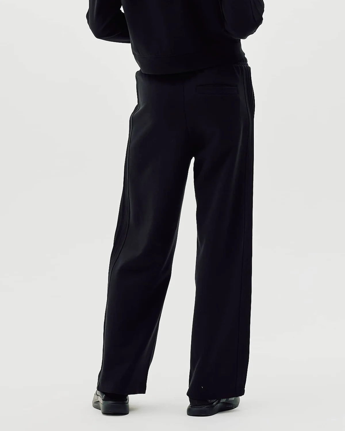 Wmns Track Lounge Pants - Image 3