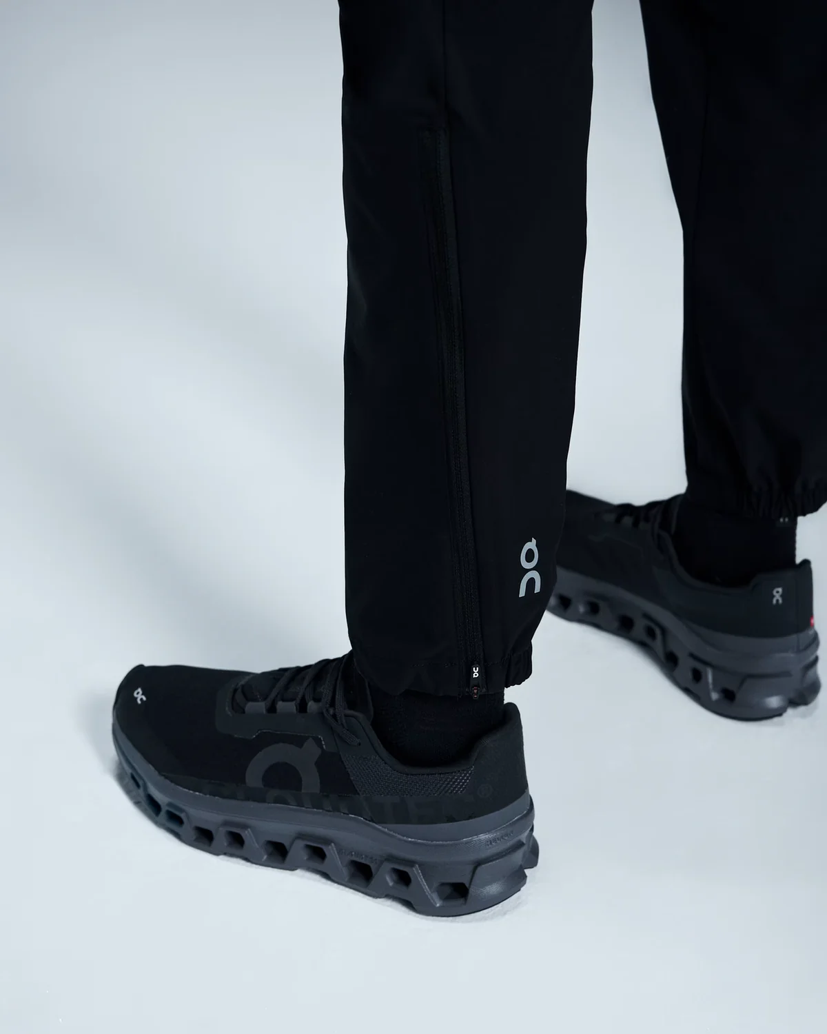 Women Core Pants - Image 4