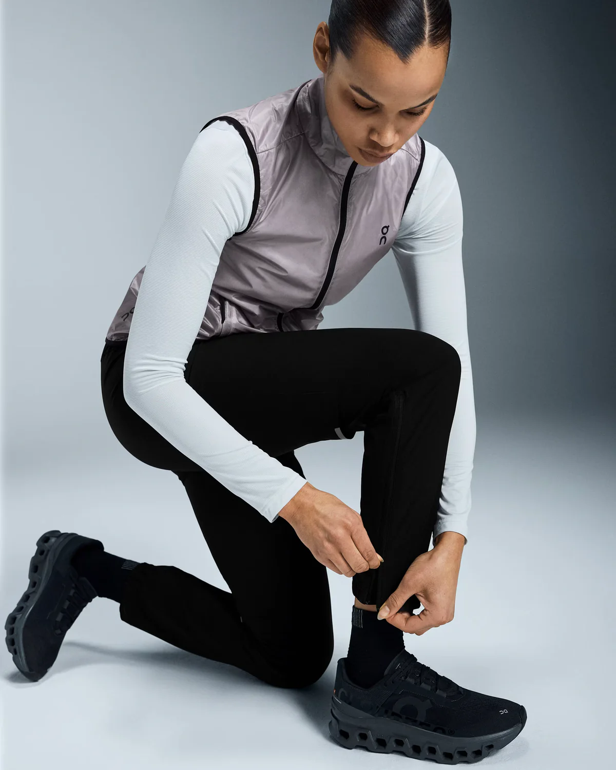 Women Core Pants - Image 5
