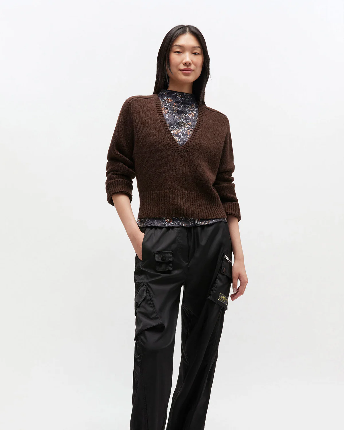 Wool Yak Mix Deep V-neck - Image 4